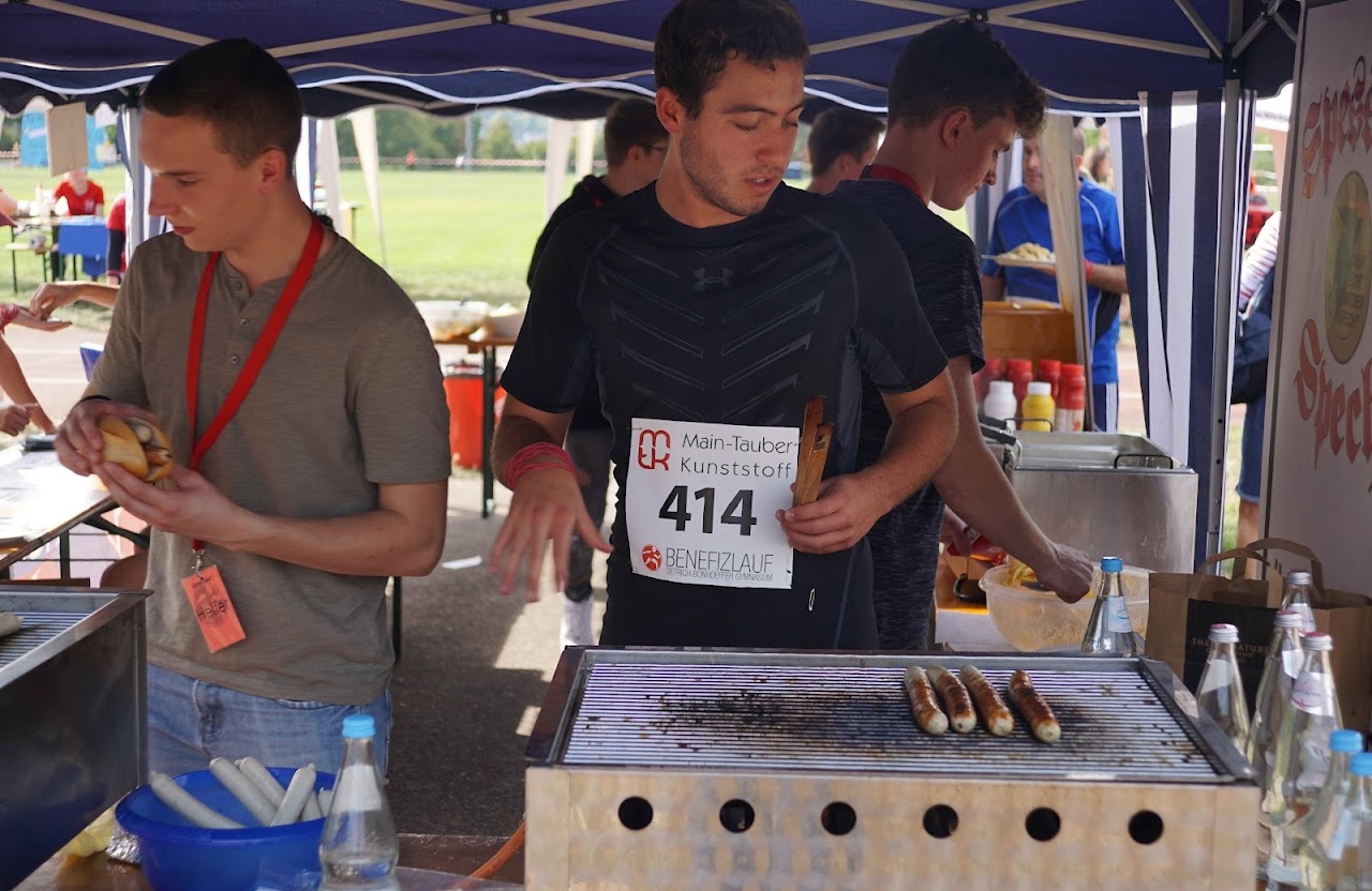 Bild vom 11. Benefizlauf im Jahr 2019. Dies ist das 35. Bild.